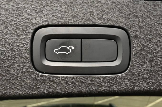 2021 Volvo V60