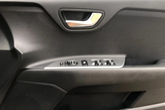 2023 Kia Stonic