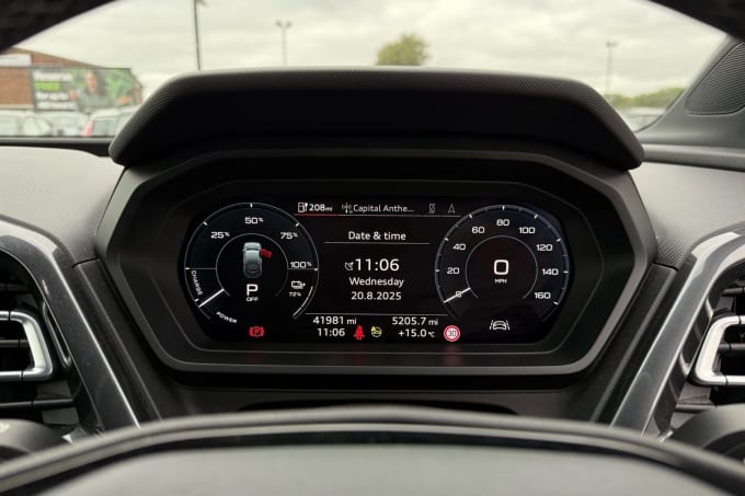 2022 Audi Q4