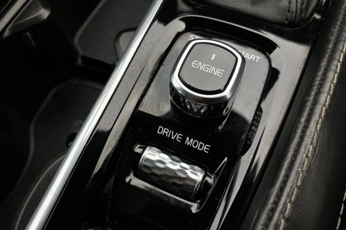 2017 Volvo V90