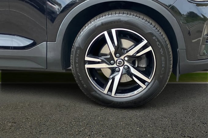 2023 Volvo Xc40