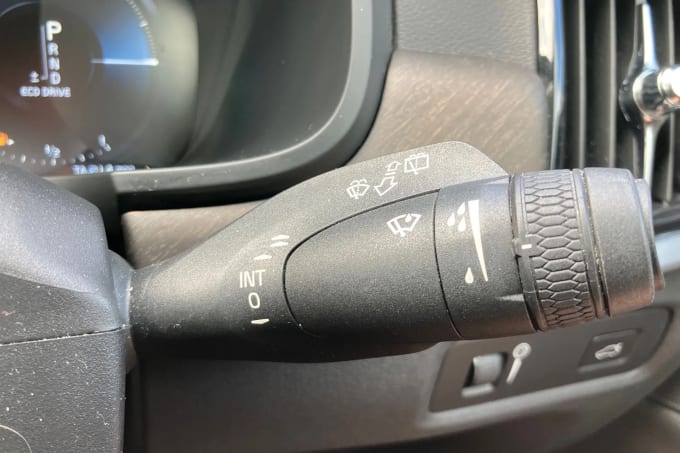 2020 Volvo V90