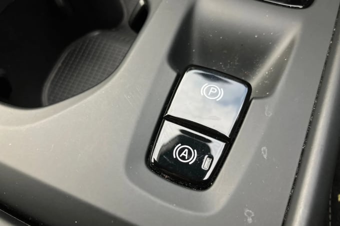 2023 Volvo Xc40