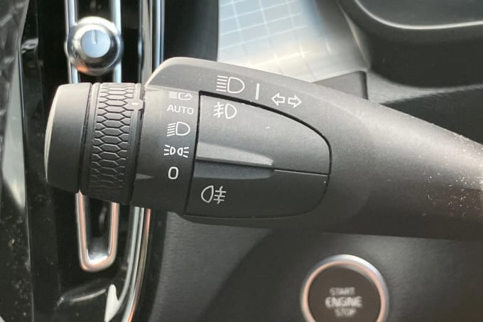 2023 Volvo Xc40