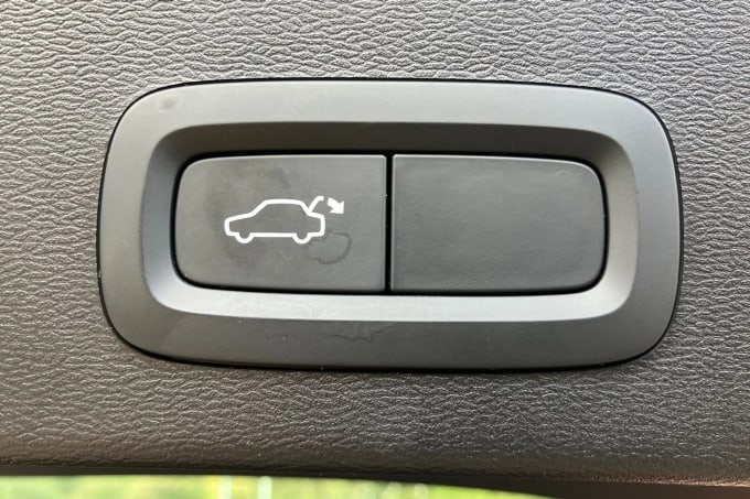 2023 Volvo Xc40