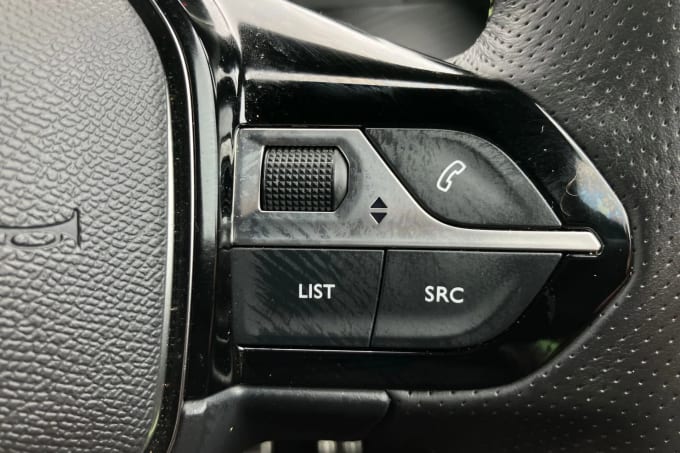 2024 Peugeot 208