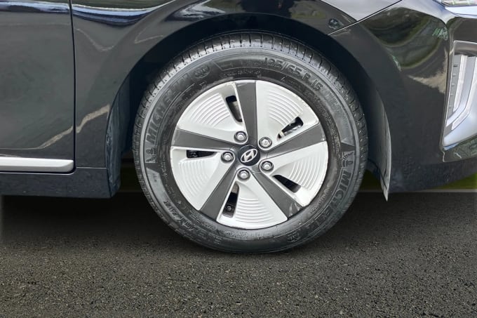 2022 Hyundai Ioniq