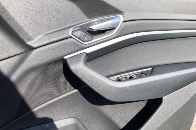 2020 Audi E-tron