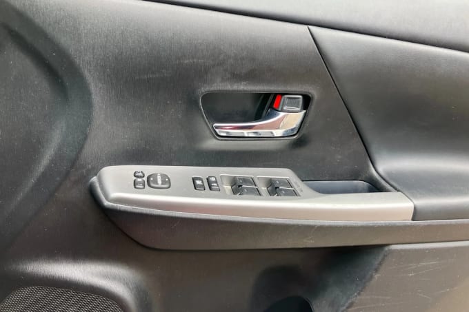 2019 Toyota Prius+