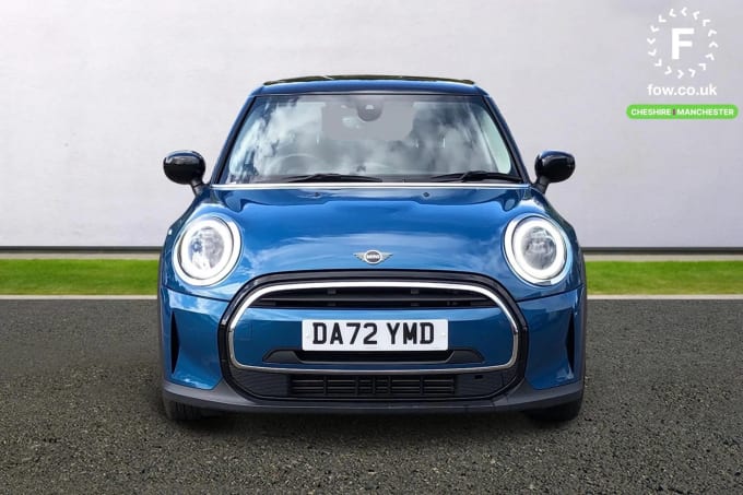 2022 Mini Hatch