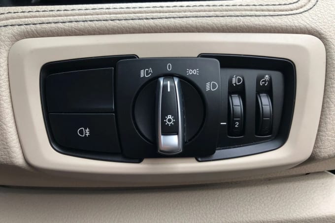 2018 BMW 225xe Sport Auto