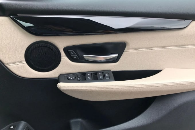 2018 BMW 225xe Sport Auto