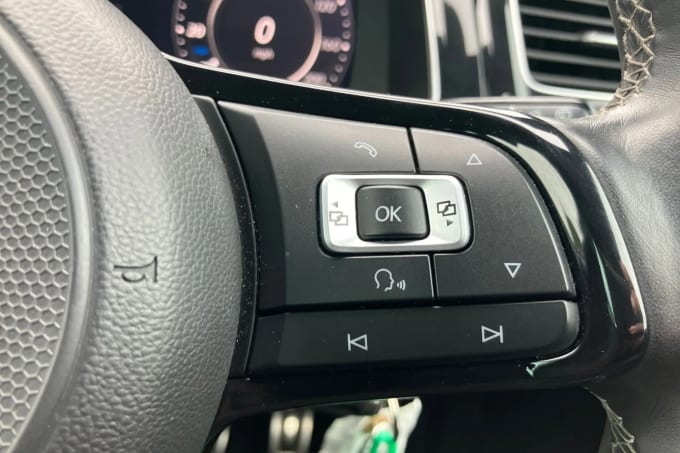 2017 Volkswagen Golf