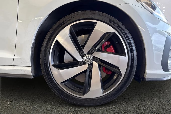 2018 Volkswagen Golf