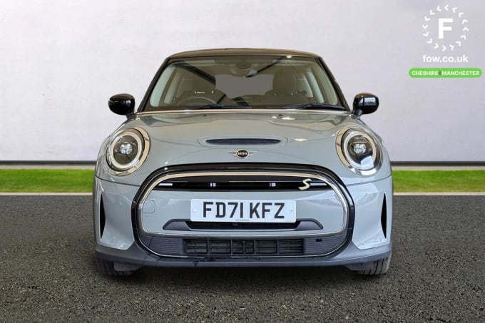 2022 Mini Hatch