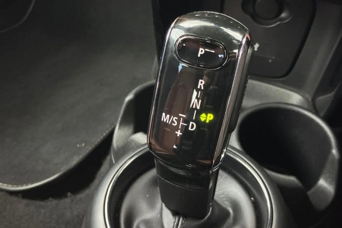 2021 Mini Hatch