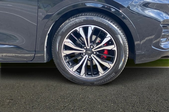 2023 Ford Kuga