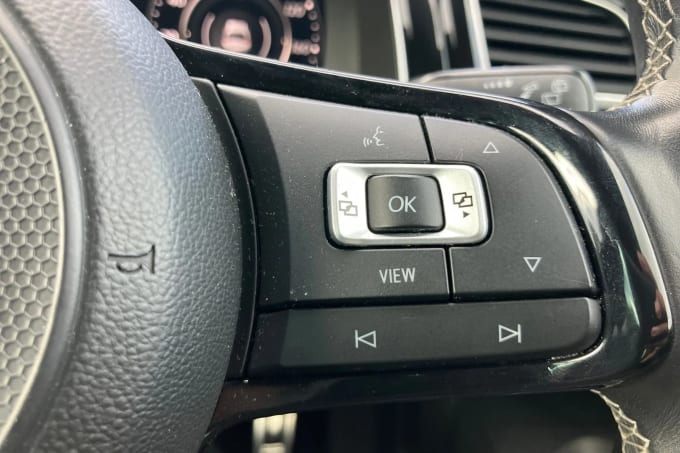 2019 Volkswagen Golf