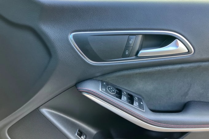 2017 Mercedes-benz Cla Class