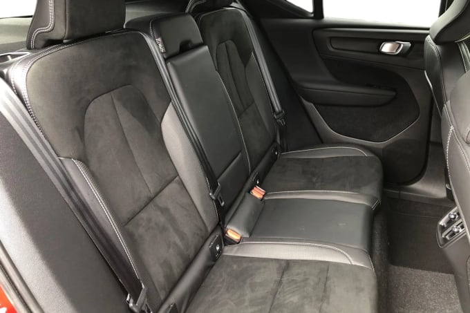 2020 Volvo Xc40