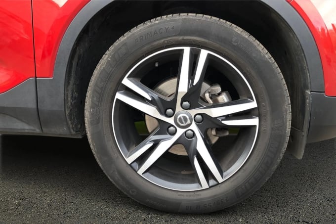 2020 Volvo Xc40