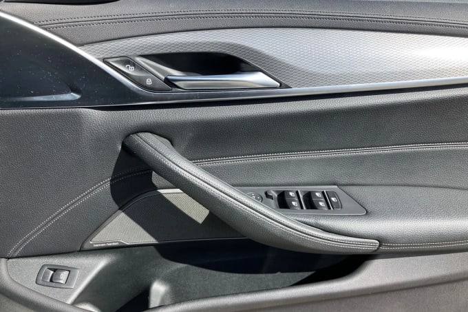2018 BMW 5 Series