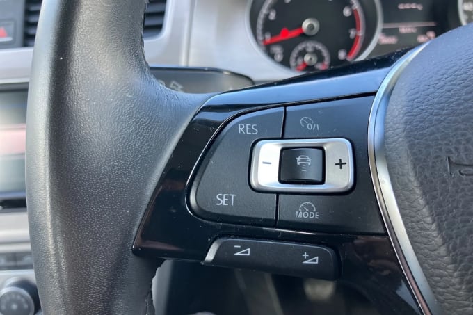 2017 Volkswagen Golf