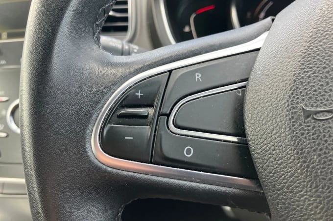 2020 Renault Grand Scenic