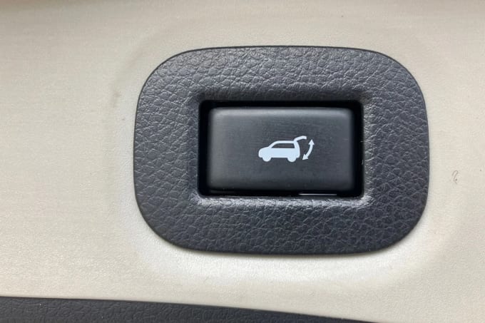 2017 Nissan X-trail