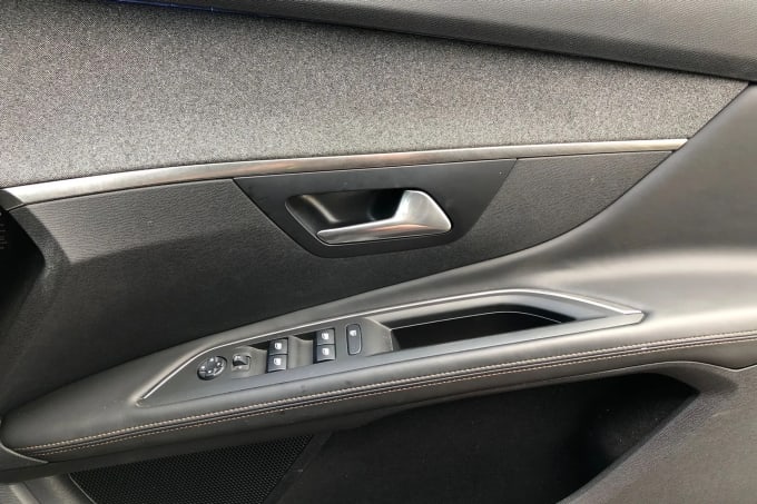 2017 Peugeot 3008
