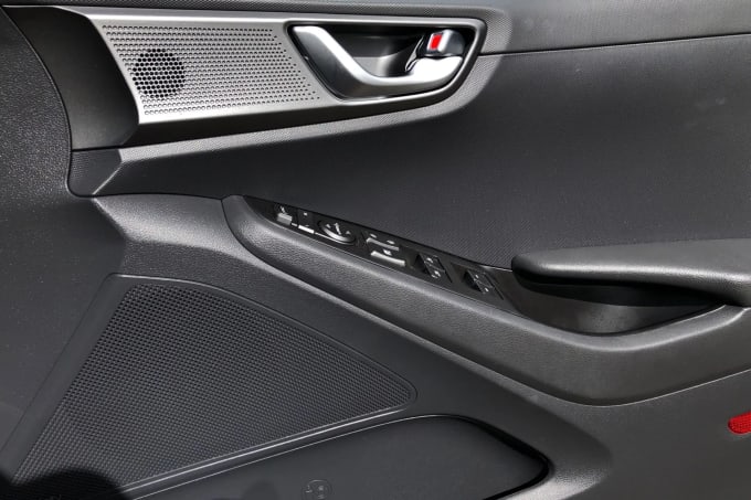 2020 Hyundai Ioniq