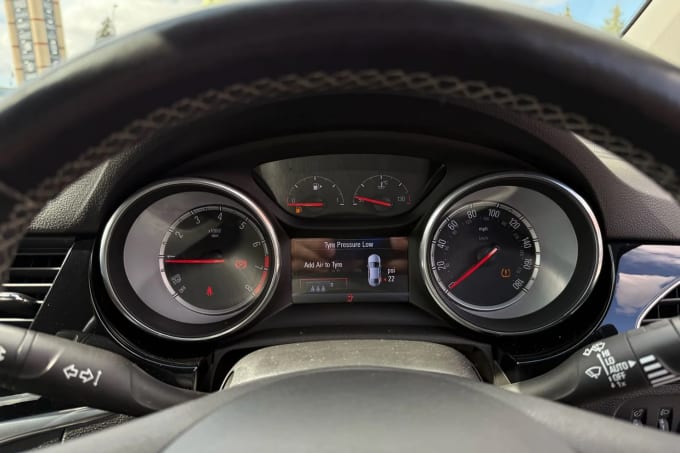 2018 Vauxhall Astra