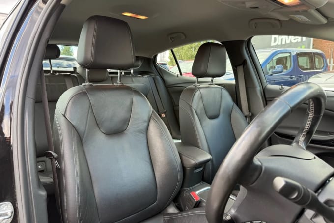 2018 Vauxhall Astra