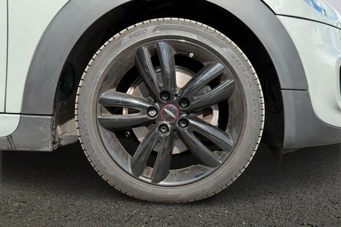 2020 Mini Hatch