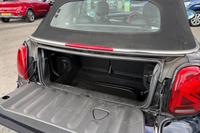 2022 Mini Convertible