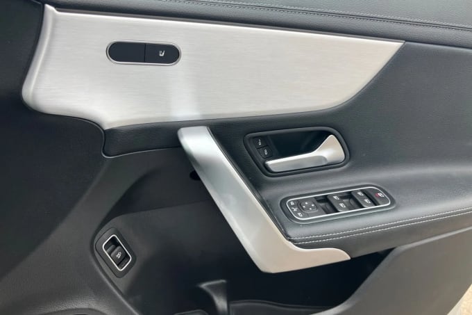 2021 Mercedes-benz Cla Class