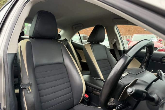 2019 Lexus Is