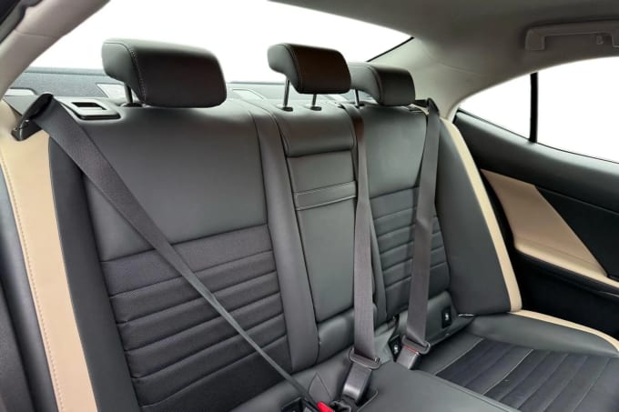 2019 Lexus Is