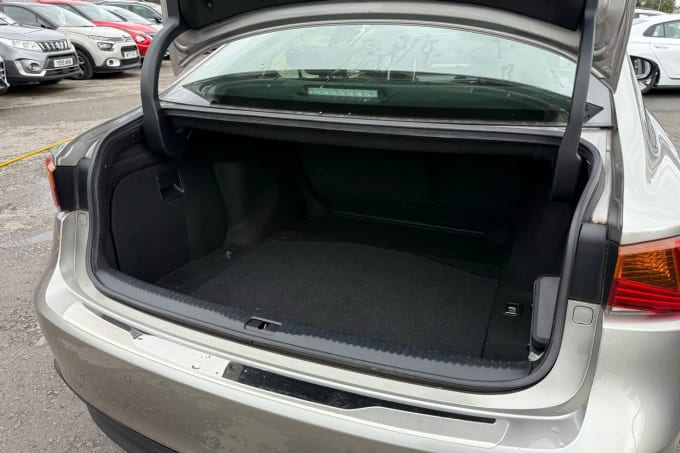 2019 Lexus Is
