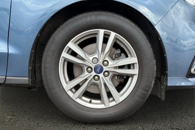 2021 Ford Galaxy