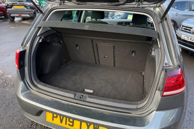 2019 Volkswagen Golf