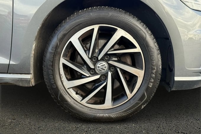 2019 Volkswagen Golf
