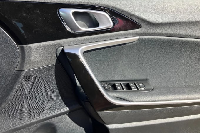 2025 Kia Ceed