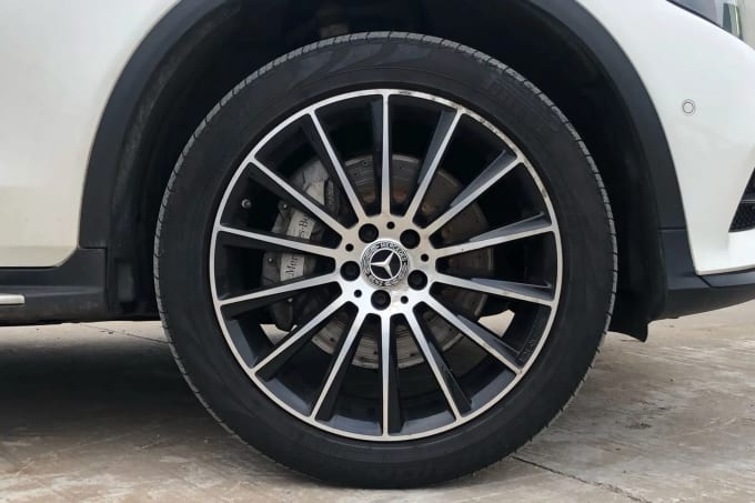 2019 Mercedes-benz Glc