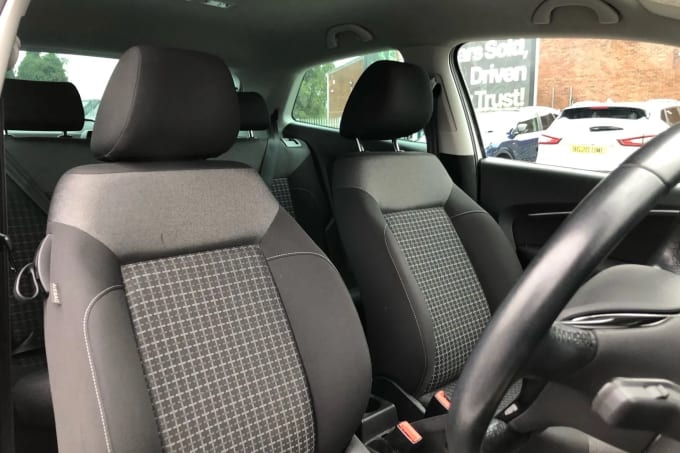 2016 Volkswagen Polo