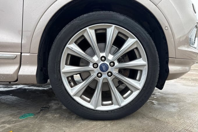 2018 Ford Kuga Vignale