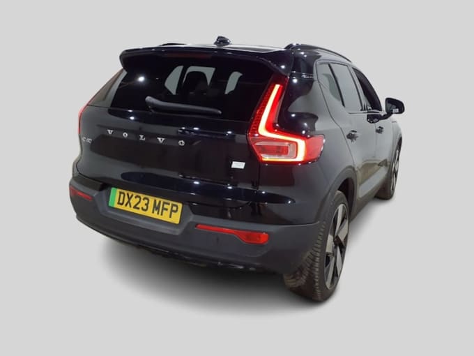 2023 Volvo Xc40