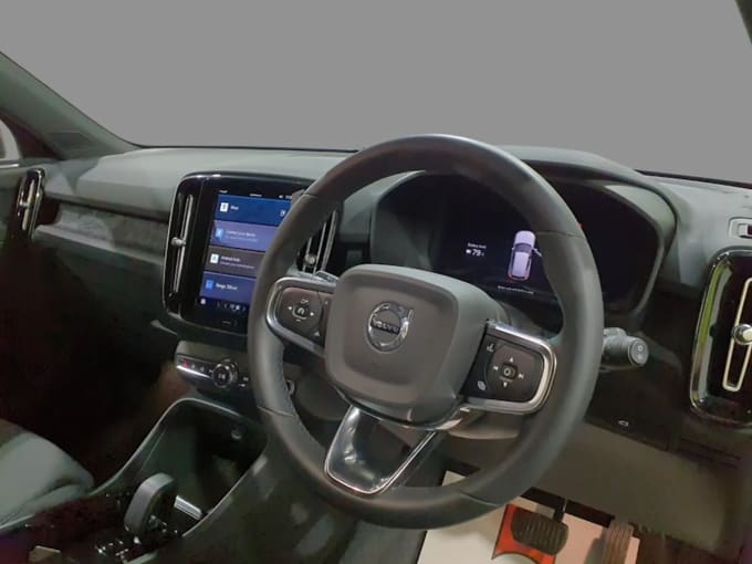 2023 Volvo Xc40