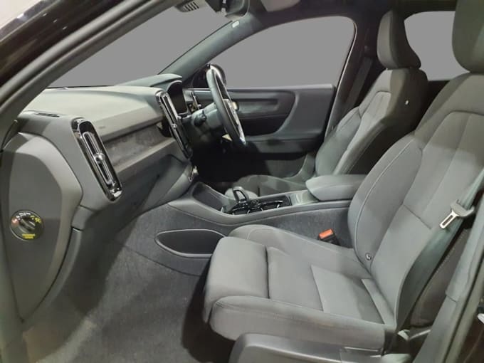2023 Volvo Xc40