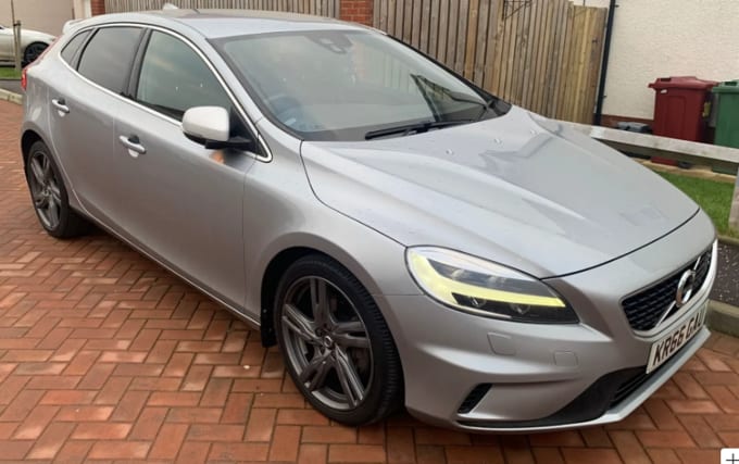 2016 Volvo V40